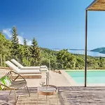 Mare Kefalonia *