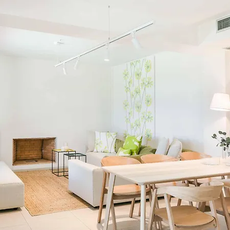 Mare Kefalonia فيلة Katsaráta